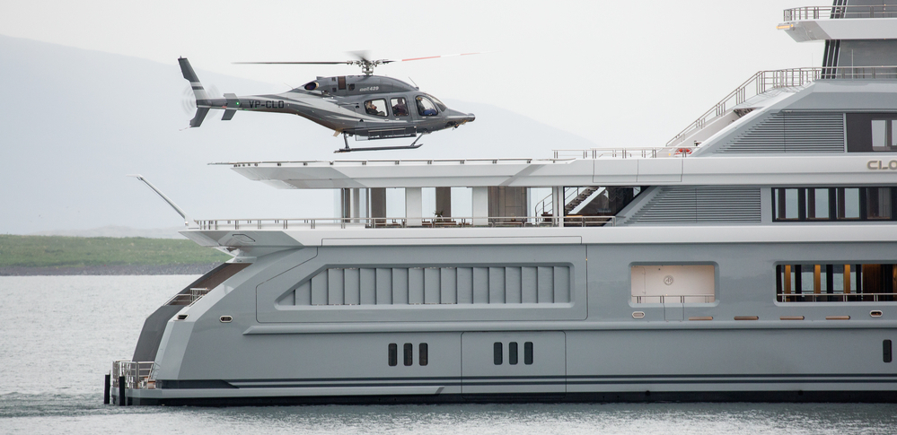 yachts for charter with helicopter